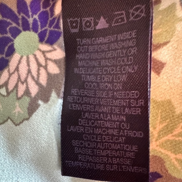 Hale Bob floral long-sleeved midi dress with gathered side and V neck. Sz small - Picture 8 of 9